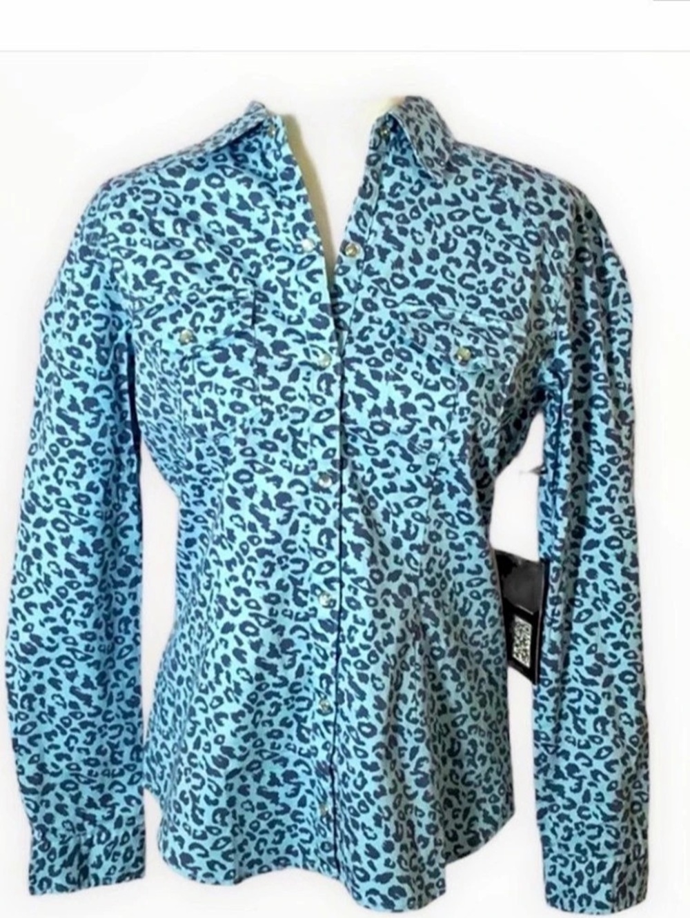 NWT! Love Stitch Leopard Print Pearl Snap Button Down Shirt Size Medium NWT